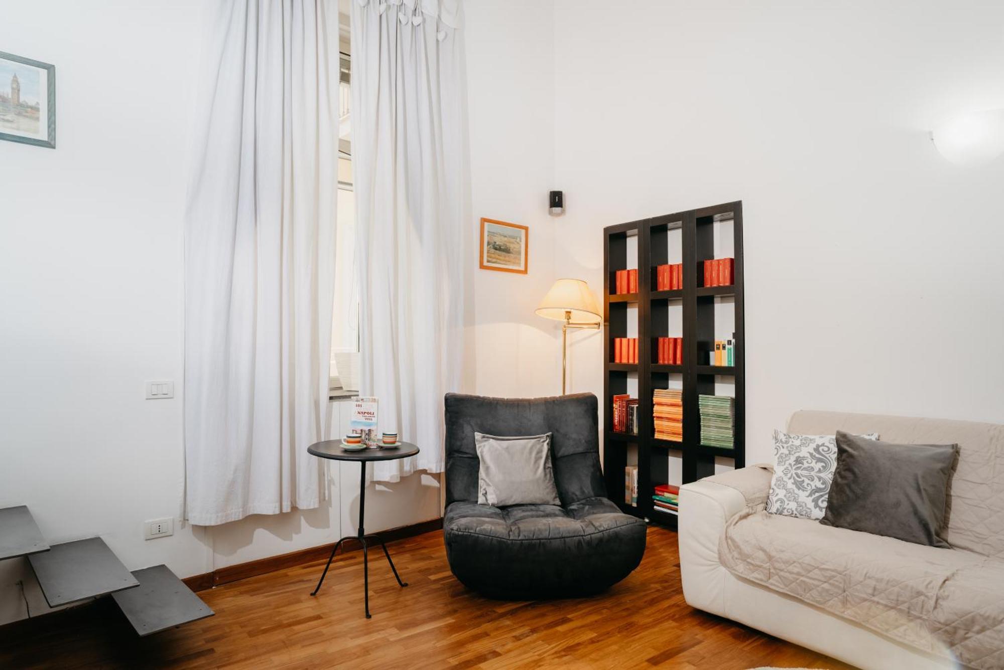 Ferienwohnung La Casa Dell' Avvocato - Centro Neapel Exterior foto